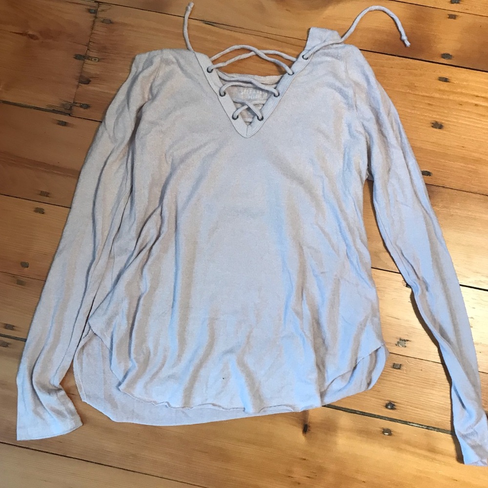 American Eagle Outfitters blush long sleeve